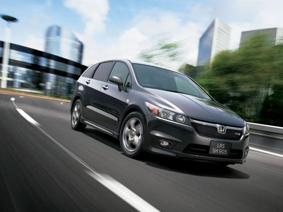  Honda Stream RSZ 2006 года  (фото 2 из 4)